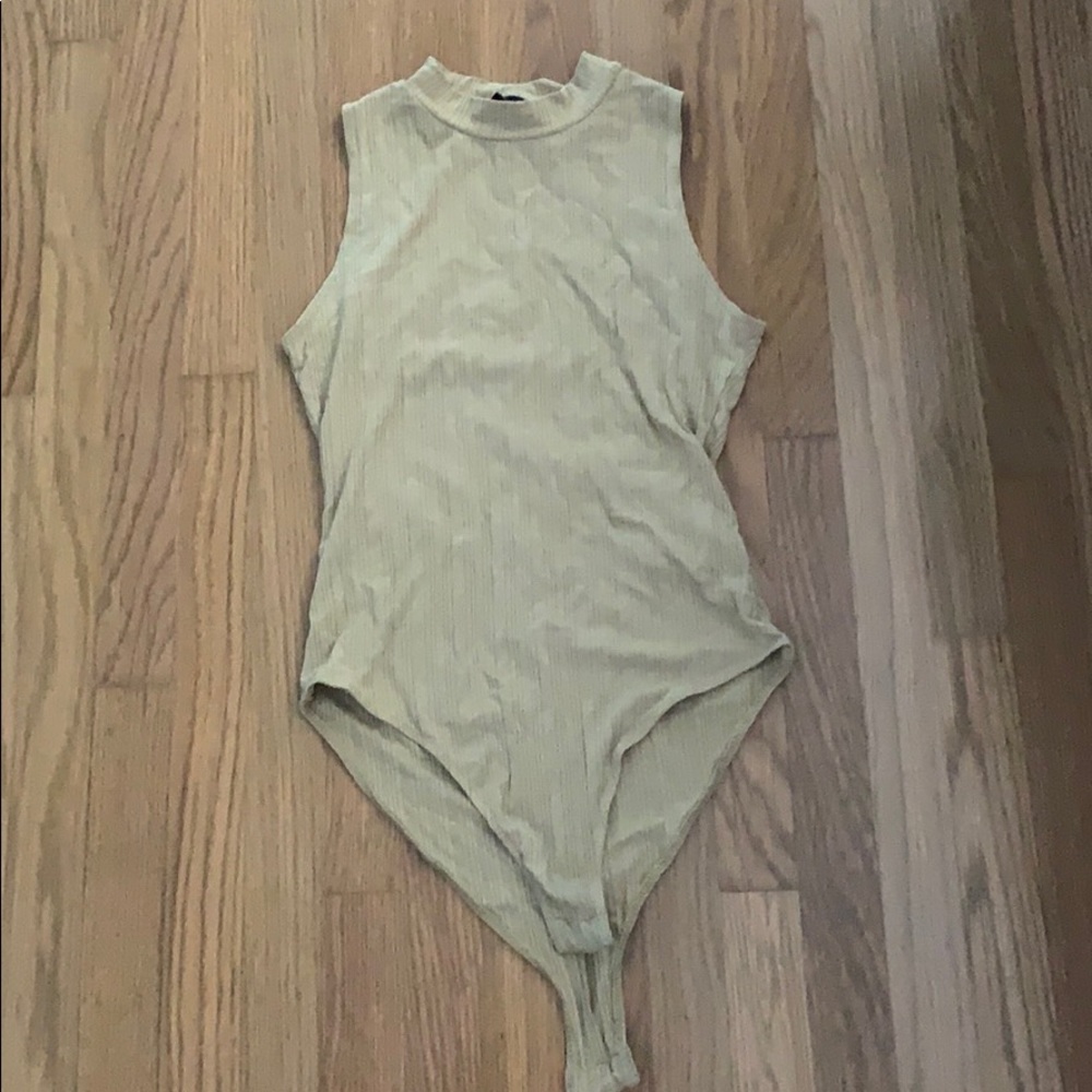 Celery green ribbed mockneck bodysuit medium
